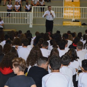 ARCEBISPO DOM ANUAR EM VISITA AO COLÉGIO SANTO INÁCIO