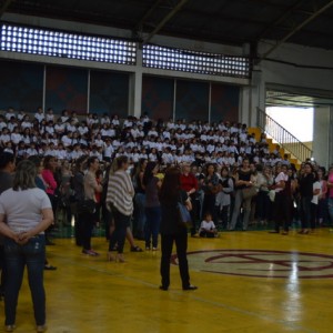 APRESENTAÇÕES EM HOMENAGEM AO DIA DAS MÃES