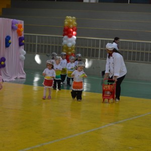 APRESENTAÇÕES EM HOMENAGEM AO DIA DAS MÃES