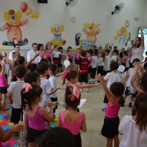 ARCEBISPO DOM ANUAR EM VISITA AO COLÉGIO SANTO INÁCIO