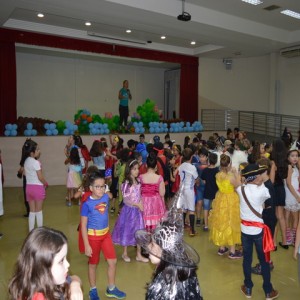 DESFILE DE FANTASIAS DO FUNDAMENTAL I