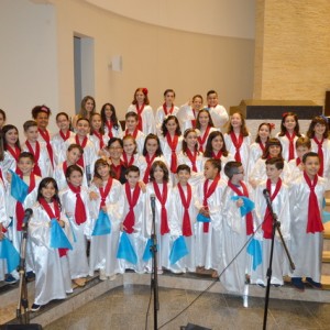 MISSA EM HOMENAGEM AO DIA DAS MÃES