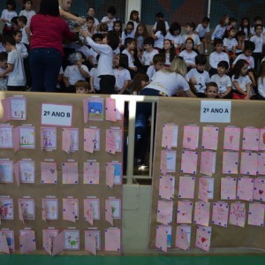 APRESENTAÇÕES EM HOMENAGEM AO DIA DAS MÃES