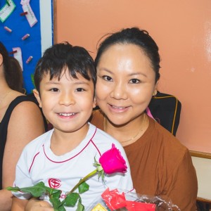 EDUCAÇÃO INFANTIL: SINGELOS GESTOS E SORRISOS, ORAÇÕES E BENÇÃOS - DIA DAS MÃES 2024