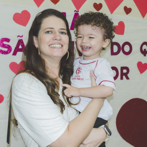 EDUCAÇÃO INFANTIL: SINGELOS GESTOS E SORRISOS, ORAÇÕES E BENÇÃOS - DIA DAS MÃES 2024