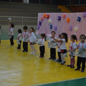 APRESENTAÇÕES EM HOMENAGEM AO DIA DAS MÃES