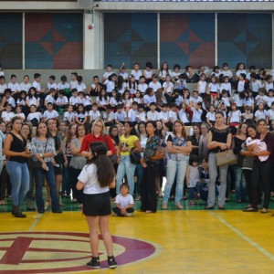 APRESENTAÇÕES EM HOMENAGEM AO DIA DAS MÃES