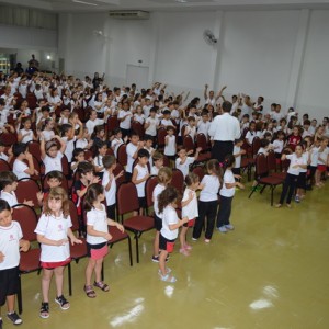 ARCEBISPO DOM ANUAR EM VISITA AO COLÉGIO SANTO INÁCIO