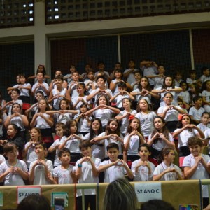 APRESENTAÇÕES EM HOMENAGEM AO DIA DAS MÃES