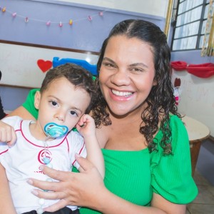 EDUCAÇÃO INFANTIL: SINGELOS GESTOS E SORRISOS, ORAÇÕES E BENÇÃOS - DIA DAS MÃES 2024