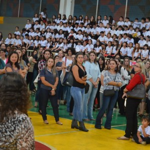 APRESENTAÇÕES EM HOMENAGEM AO DIA DAS MÃES