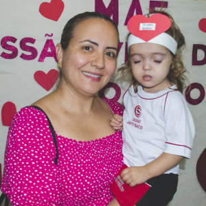 EDUCAÇÃO INFANTIL: SINGELOS GESTOS E SORRISOS, ORAÇÕES E BENÇÃOS - DIA DAS MÃES 2024