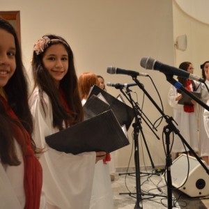 MISSA EM HOMENAGEM AO DIA DAS MÃES