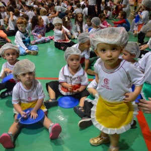 APRESENTAÇÕES EM HOMENAGEM AO DIA DAS MÃES