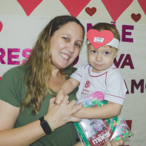 EDUCAÇÃO INFANTIL: SINGELOS GESTOS E SORRISOS, ORAÇÕES E BENÇÃOS - DIA DAS MÃES 2024