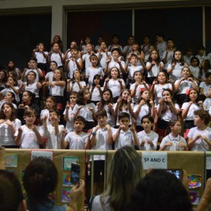 APRESENTAÇÕES EM HOMENAGEM AO DIA DAS MÃES