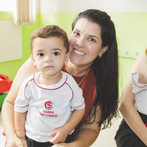 EDUCAÇÃO INFANTIL: SINGELOS GESTOS E SORRISOS, ORAÇÕES E BENÇÃOS - DIA DAS MÃES 2024