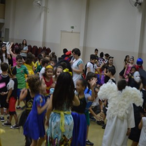 DESFILE DE FANTASIAS DO FUNDAMENTAL I