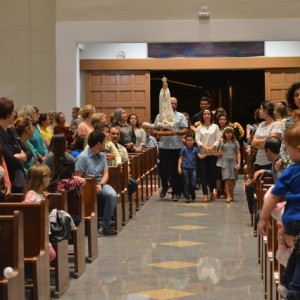 MISSA EM HOMENAGEM AO DIA DAS MÃES