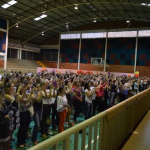 APRESENTAÇÕES EM HOMENAGEM AO DIA DAS MÃES