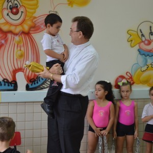 ARCEBISPO DOM ANUAR EM VISITA AO COLÉGIO SANTO INÁCIO