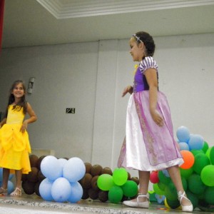 DESFILE DE FANTASIAS DO FUNDAMENTAL I