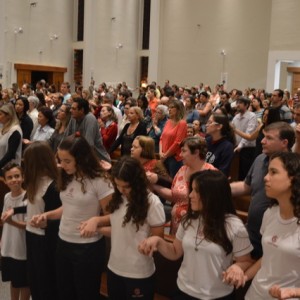 MISSA EM HOMENAGEM AO DIA DAS MÃES