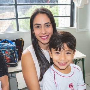 EDUCAÇÃO INFANTIL: SINGELOS GESTOS E SORRISOS, ORAÇÕES E BENÇÃOS - DIA DAS MÃES 2024