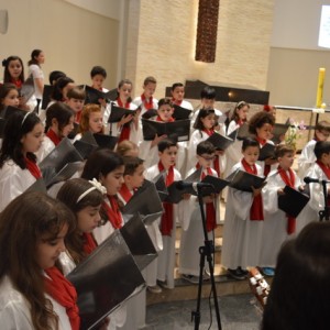 MISSA EM HOMENAGEM AO DIA DAS MÃES