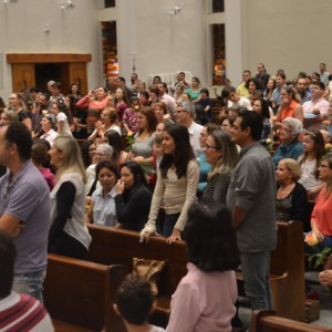 MISSA EM HOMENAGEM AO DIA DAS MÃES