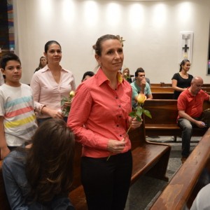 MISSA EM HOMENAGEM AO DIA DAS MÃES