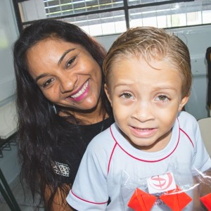 EDUCAÇÃO INFANTIL: SINGELOS GESTOS E SORRISOS, ORAÇÕES E BENÇÃOS - DIA DAS MÃES 2024