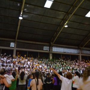 APRESENTAÇÕES EM HOMENAGEM AO DIA DAS MÃES