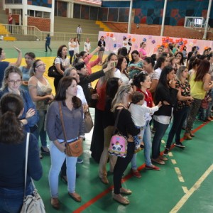 APRESENTAÇÕES EM HOMENAGEM AO DIA DAS MÃES