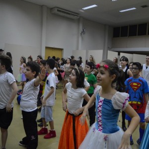 DESFILE DE FANTASIAS DO FUNDAMENTAL I