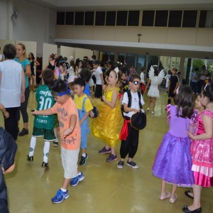 DESFILE DE FANTASIAS DO FUNDAMENTAL I