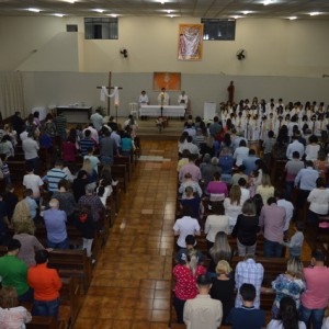 MISSA EM HOMENAGEM AS MÃES