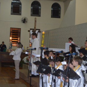 MISSA EM HOMENAGEM AS MÃES