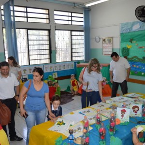 MOSTRA DE TRABALHOS 2016 - LITERATURA INFANTIL