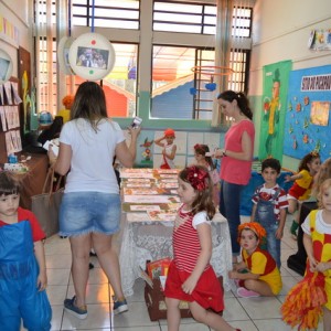 MOSTRA DE TRABALHOS 2016 - LITERATURA INFANTIL