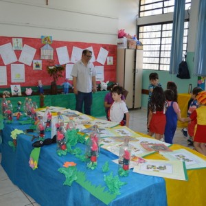 MOSTRA DE TRABALHOS 2016 - LITERATURA INFANTIL