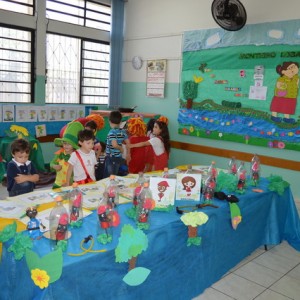 MOSTRA DE TRABALHOS 2016 - LITERATURA INFANTIL