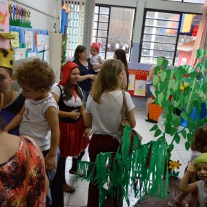 MOSTRA DE TRABALHOS 2016 - LITERATURA INFANTIL