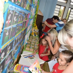 MOSTRA DE TRABALHOS 2016 - LITERATURA INFANTIL