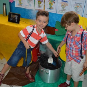 MOSTRA DE TRABALHOS 2016 - LITERATURA INFANTIL