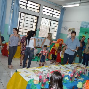 MOSTRA DE TRABALHOS 2016 - LITERATURA INFANTIL