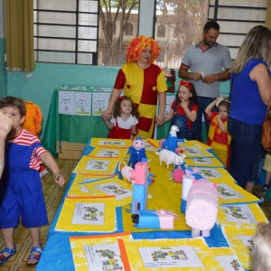 MOSTRA DE TRABALHOS 2016 - LITERATURA INFANTIL