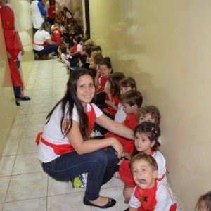 HOMENAGEM DA EDUCAÇÃO INFANTIL ÀS MÃES