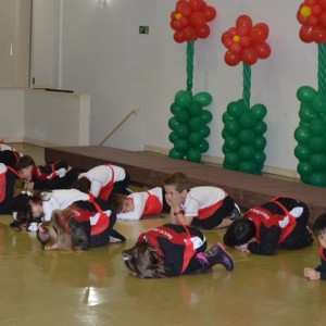 HOMENAGEM DA EDUCAÇÃO INFANTIL ÀS MÃES