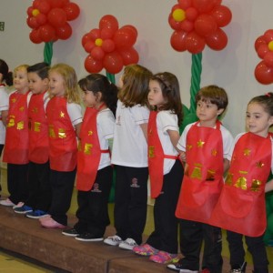 HOMENAGEM DA EDUCAÇÃO INFANTIL ÀS MÃES